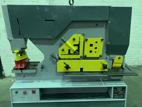 Kingsland 55XS Universal Hydraulic Iron Worker, photo 3