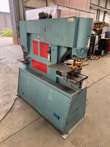 Kingsland 70XS Universal Hydraulic Ironworker, photo 5