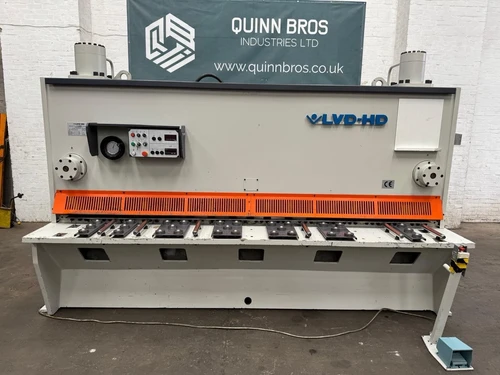 LVD CS 31-13 Hydraulic Shear, photo 1