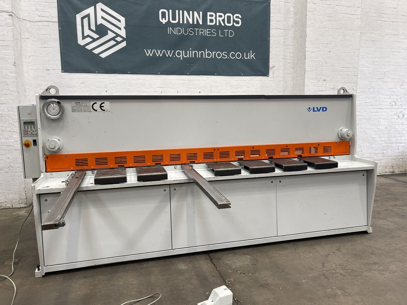 LVD HST-C 31/6 Hydraulic Sheet Metal Guillotine