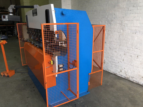 Megaform (Portugal) Hydraulic CNC Press Brake, photo 5