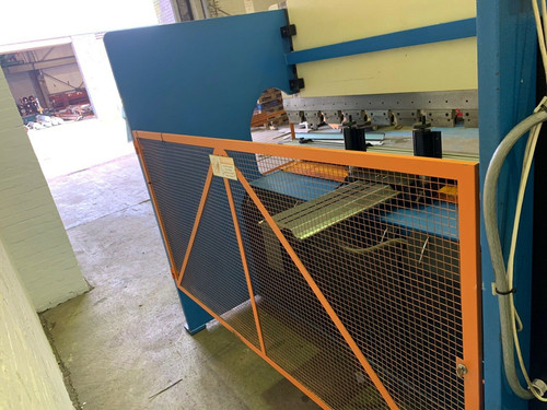Megoform Hydraulic CNC Press Brake, photo 8