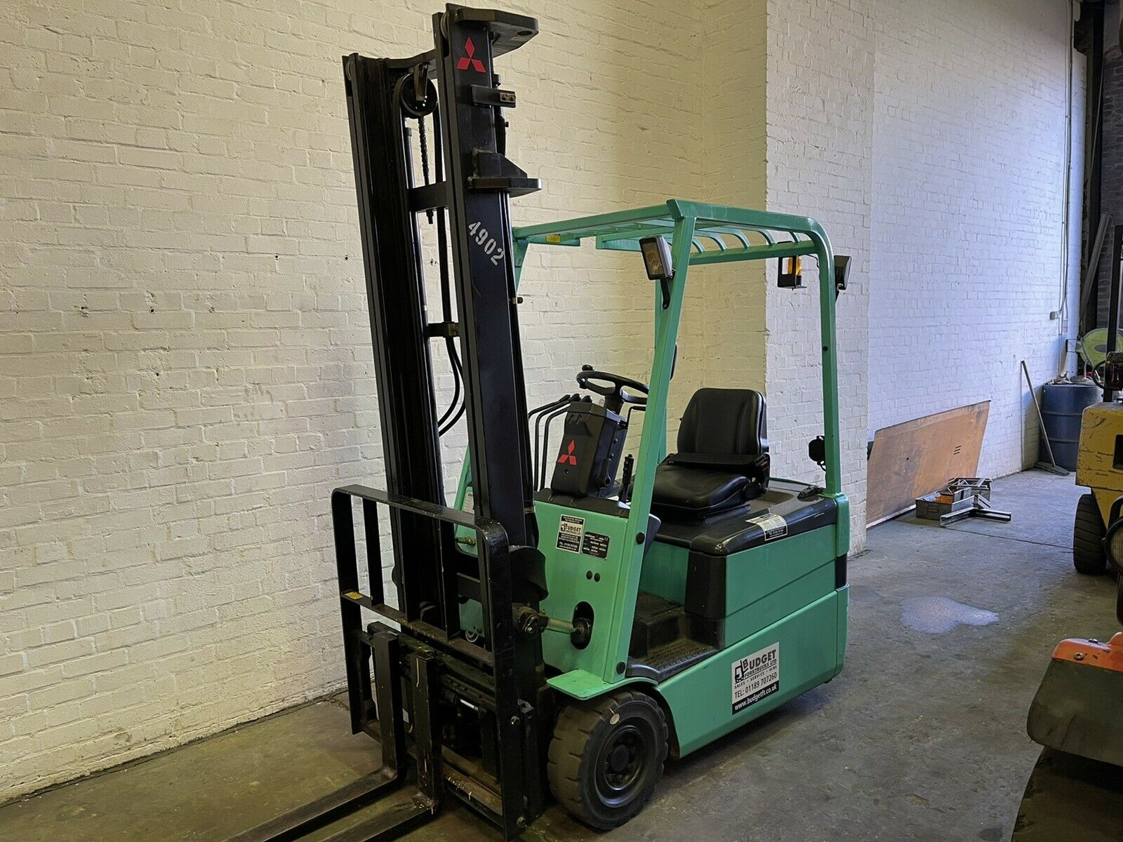 Mitsubishi FB16KT Electric Forklift