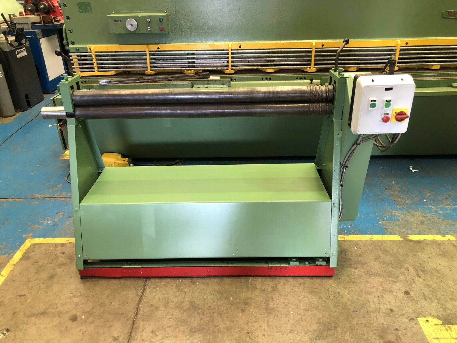 Morgan Powered Pyramid Bending Slip Rolls