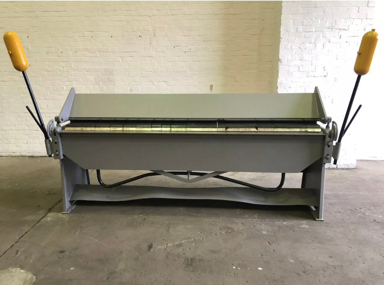 Morgan Rushworth 2.5m Box & Pan Folder