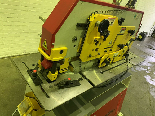 Morgan Rushworth HSW45 Hydraulic Universal Ironworker, photo 8