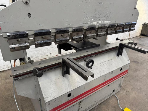 Morgan Rushworth PB2050/3 Hydraulic Press Brake, photo 6