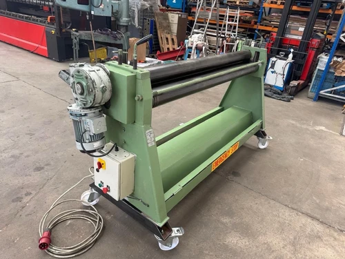 Morgan Rushworth PHPW 2025/125 Powered Pyramid Bending Slip Rolls, photo 4