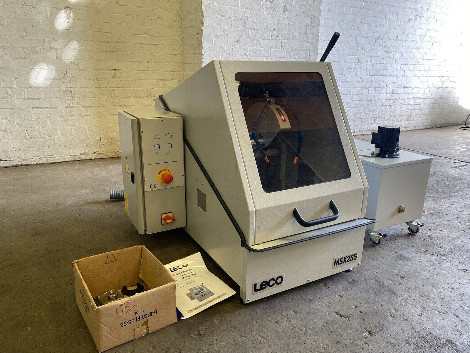 MSX-255 Manual Radial Sectioning Machine