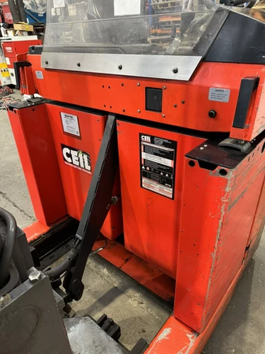 Narrow Aisle R5 18s Reach Truck Forklift, photo 7