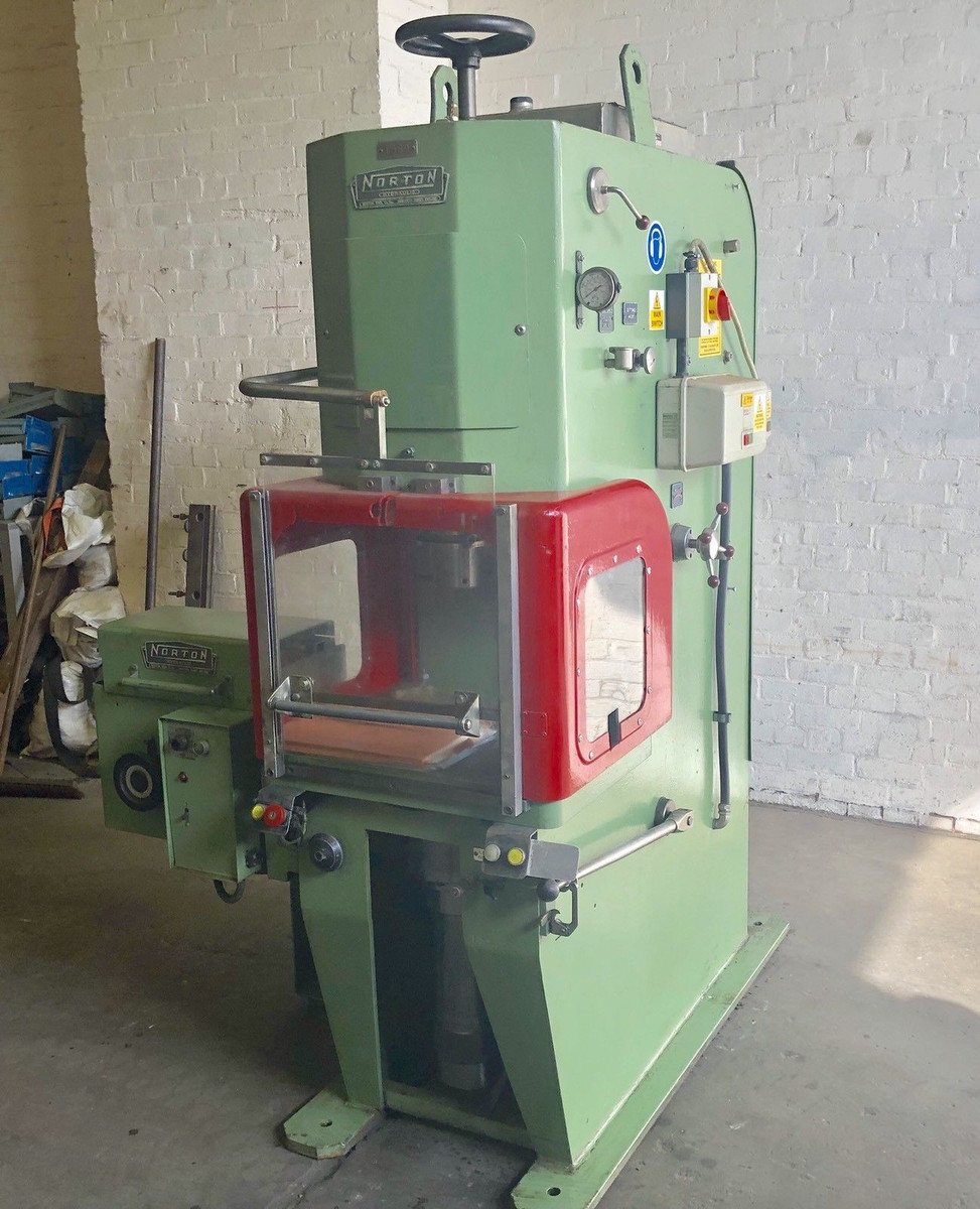 Norton Hydraulic High Speed Press 25 tonnes