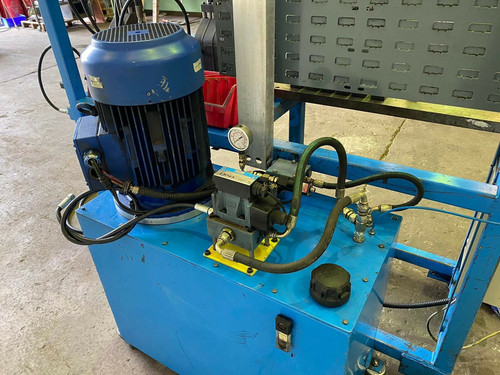 Parsell Linear Hydraulic Punch Machine With 14 Stations, photo 3