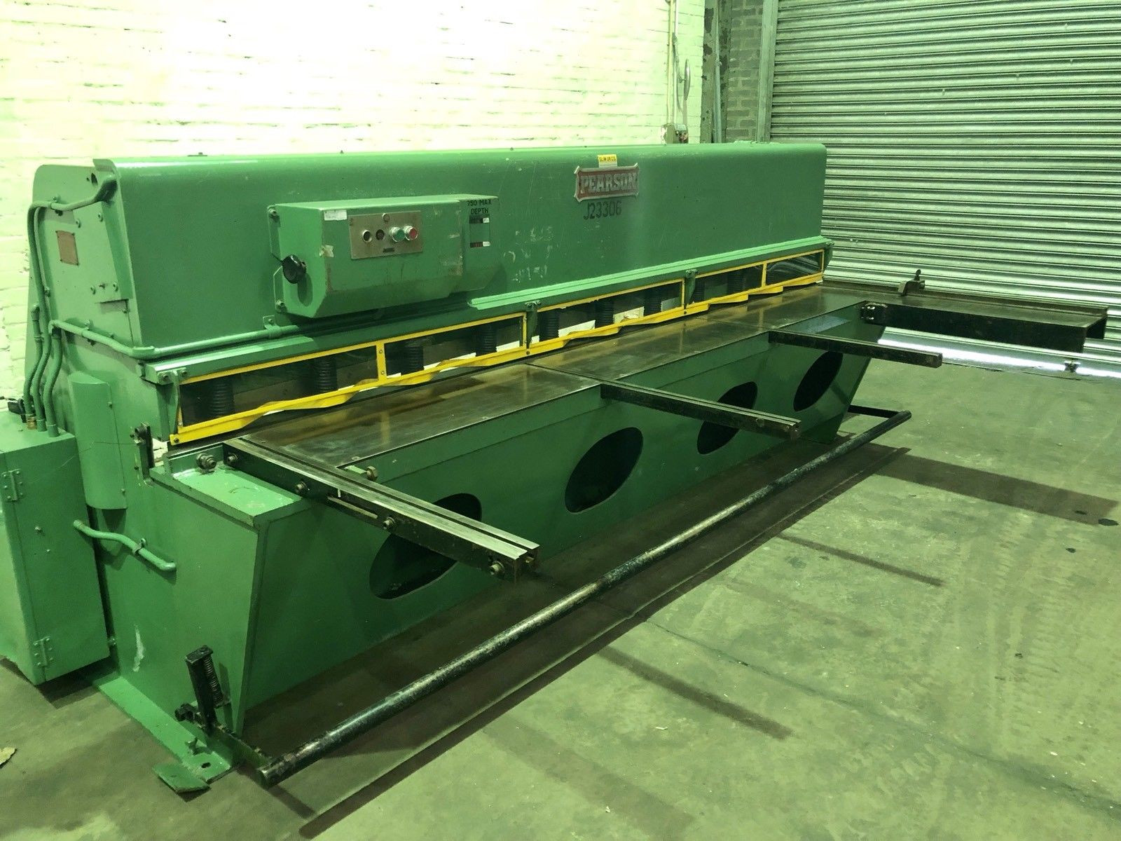 Pearson Hydraulic Guillotine 3m x 3.25mm