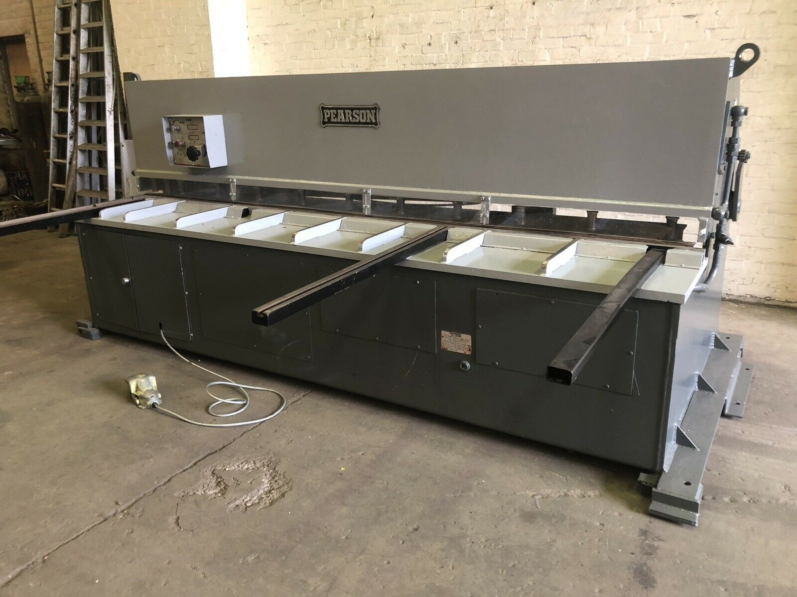 Pearson Hydraulic Sheet Metal Guillotine 3050mm x 6.5mm