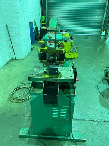 Piranha P50 Hydraulic Universal Iron Worke, photo 3