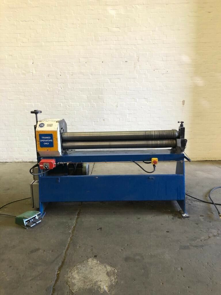 Powered Pyramid Bending Slip Rolls