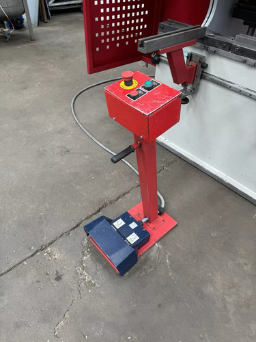 Press & Shear Baikal APHS 1254 X 35 CNC Press Brake, photo 4