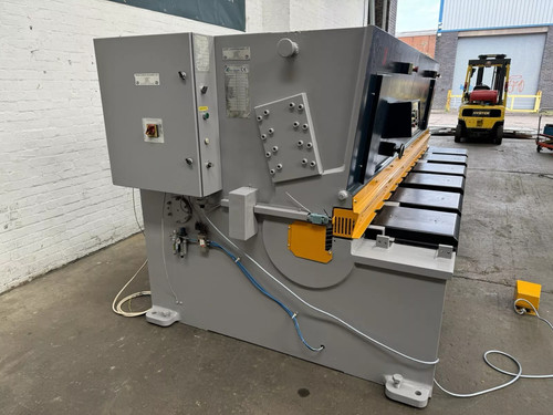 Press & Shear (DURMA) SHGM 3010 Hydraulic Sheet Metal Guillotine, photo 4