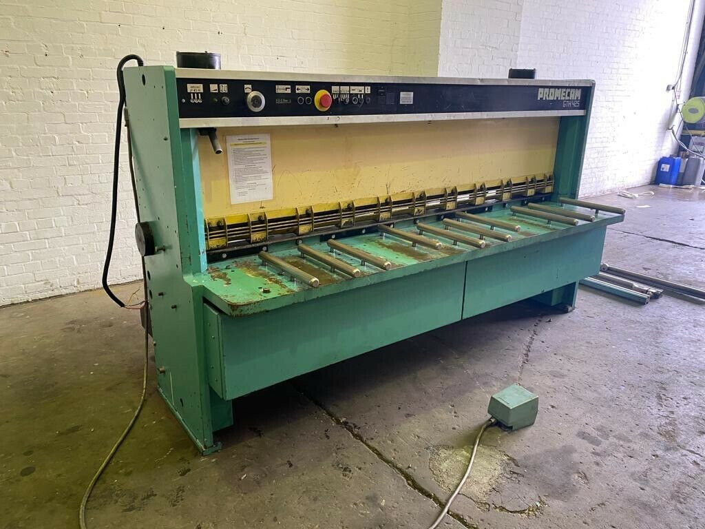 Promecam Hydraulic 2.5m Sheet Metal Guillotine