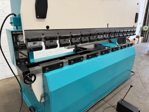Promecam RG103 Hydraulic Press Brake, photo 5