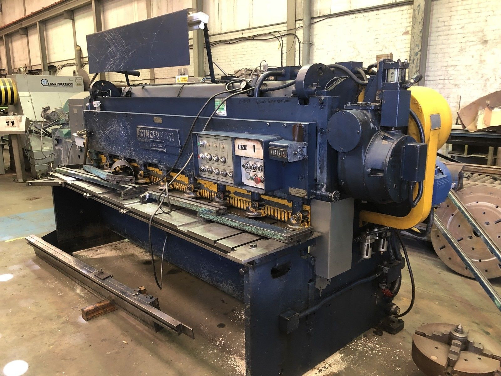 Cincinnati 1008M Auto-Shear Mechanical Guillotine