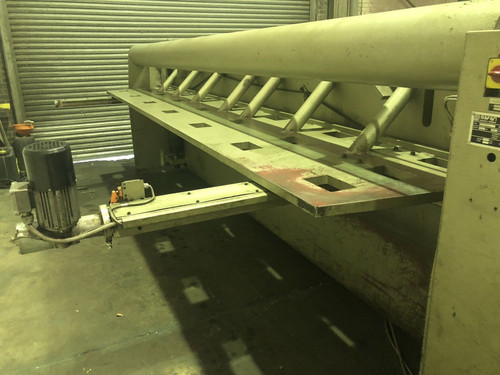 Safan Hydraulic Guillotine 4.3m x 3mm, photo 5