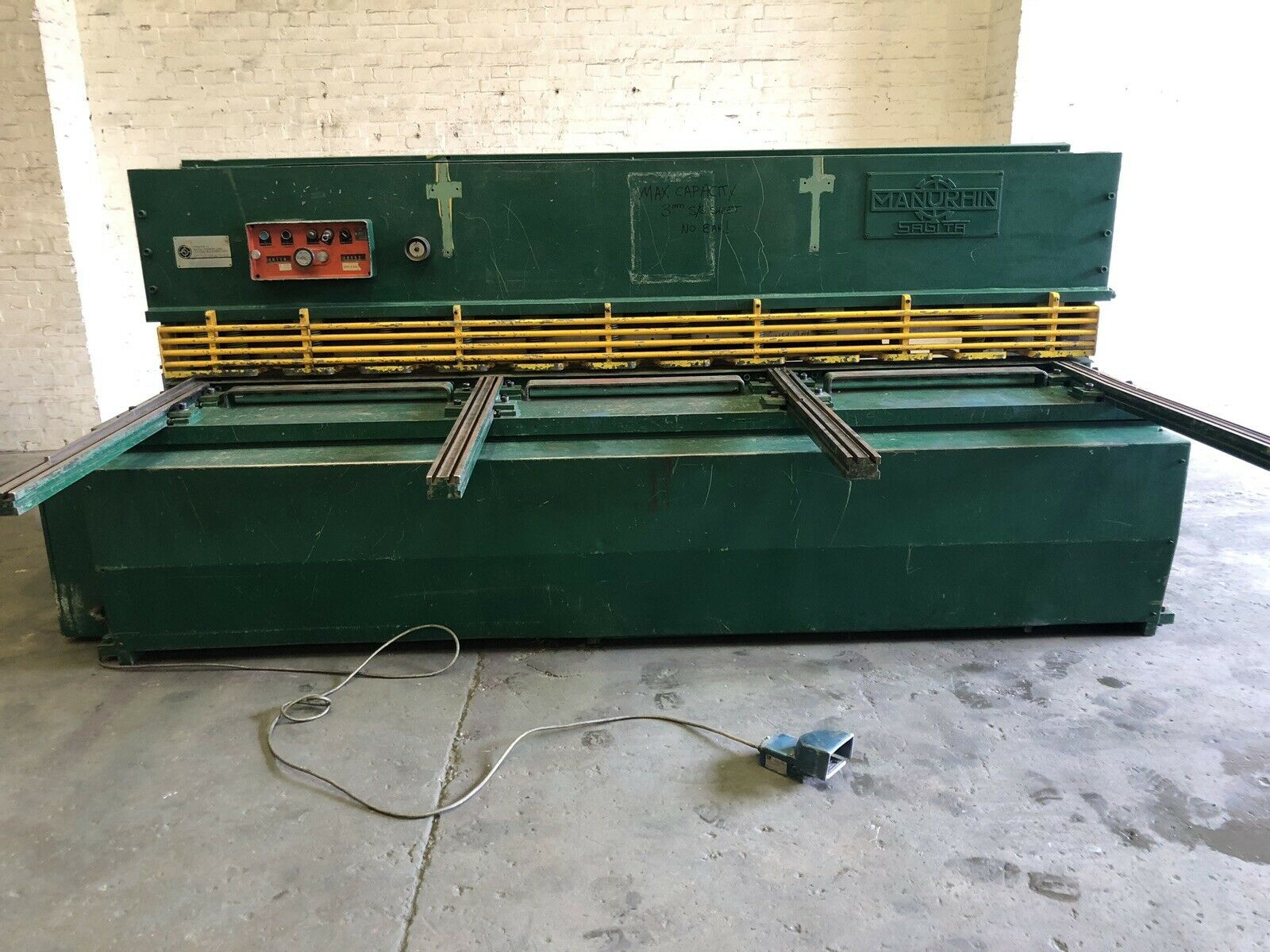 Sagita Manurin 3m Hydraulic Sheet Metal Guillotine