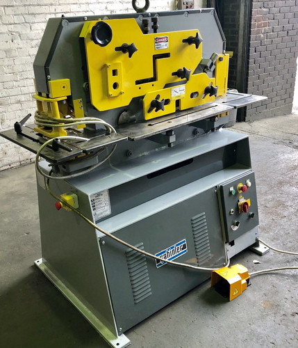 Sahinler HKM 45 Hydraulic Universal Iron Worker, photo 1