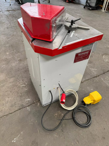 SIMASV (Italy) AF224B Hydraulic Corner Notcher, photo 2