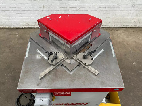 SIMASV (Italy) AF224B Hydraulic Corner Notcher, photo 4