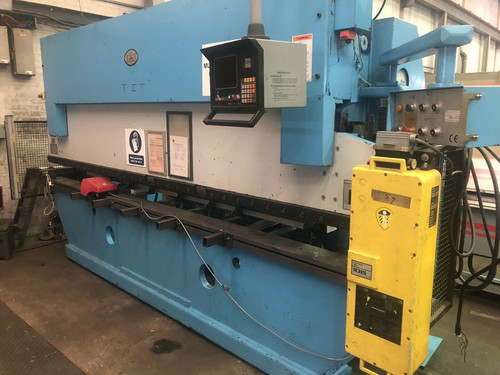 Simeron 4m CNC Hydraulic Press Brake, photo 6