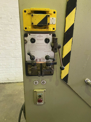 Startrite 30RWS Vertical Bandsaw, photo 4