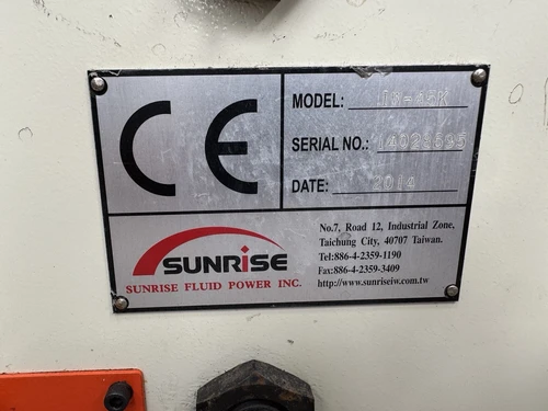 Sunrise IW45K Universal Hydraulic Ironworker, photo 3