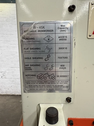 Sunrise IW45K Universal Hydraulic Ironworker, photo 4