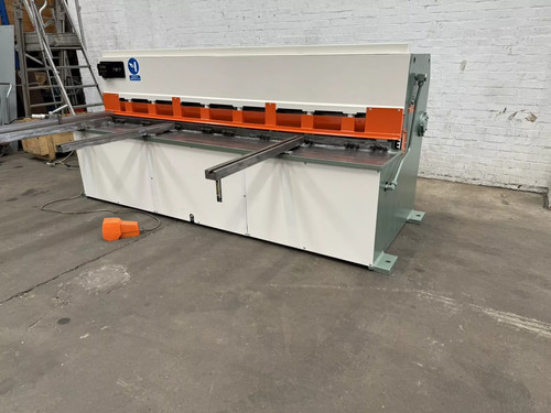 Triumph 2504 Hydraulic Sheet Metal Guillotine, photo 4