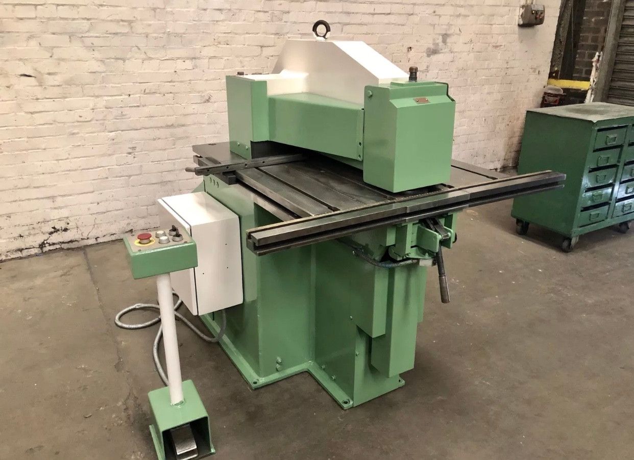 TRUMPF minipress 25 Hydraulic Single Head Punching Machine