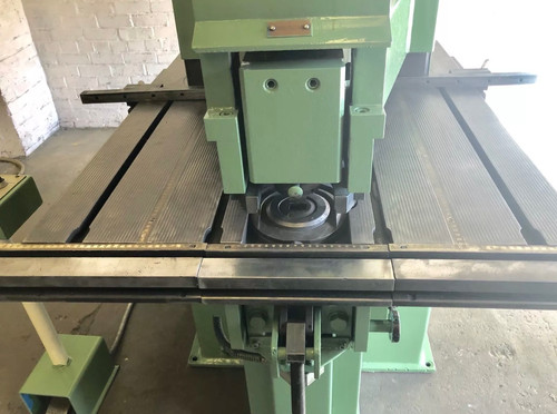 TRUMPF minipress 25 Hydraulic Single Head Punching Machine, photo 8