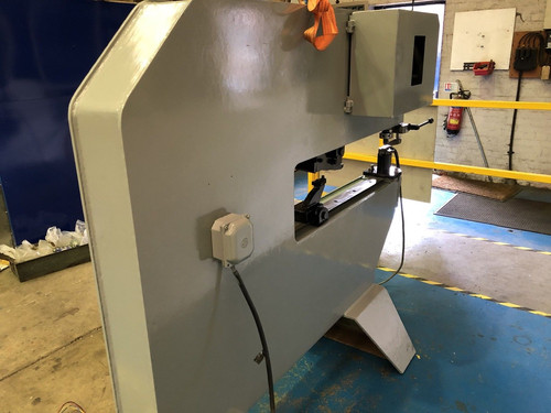TRUMPF model TAS 500 Nibbling Machine, photo 8