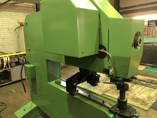 TRUMPF model TAS 701Nibbling Machine, photo 4