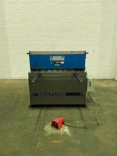 Walton’s 1m Sheet Metal Guillotine, photo 1