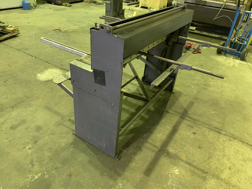 Walton’s Treadle Sheet Metal Guillotine, photo 3