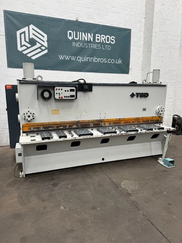 YSD Model HSG31/8 Hydraulic Guillotine, photo 2