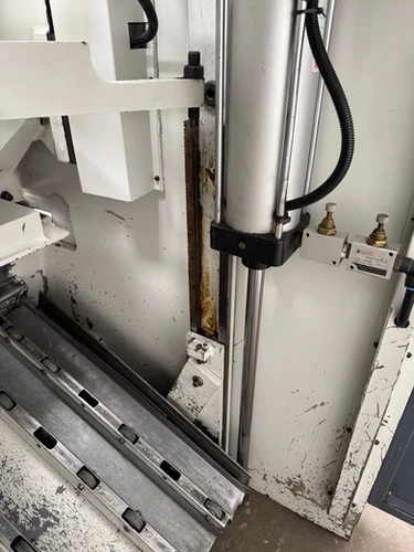 YSD Model HSG31/8 Hydraulic Guillotine, photo 6